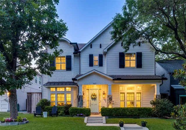 Photo 1 of Sale Pending at 7027 Casa Loma Ave, Dallas, TX 75214 | MLS# 21298353 | Listing updated on 2026-08-27