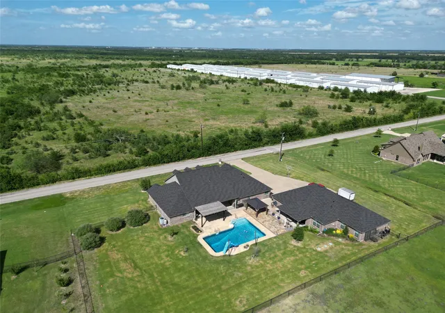 Photo 1 of Single family home for sale at 10657 County Road 213, Forney, TX 75126 | MLS# 21306934 | Listing updated on 2026-08-25