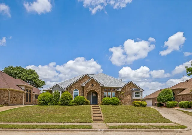 Photo 1 of Single family home for sale at 1209 Sandy Creek Dr, Allen, TX 75002 | MLS# 21307283 | Listing updated on 2026-09-17
