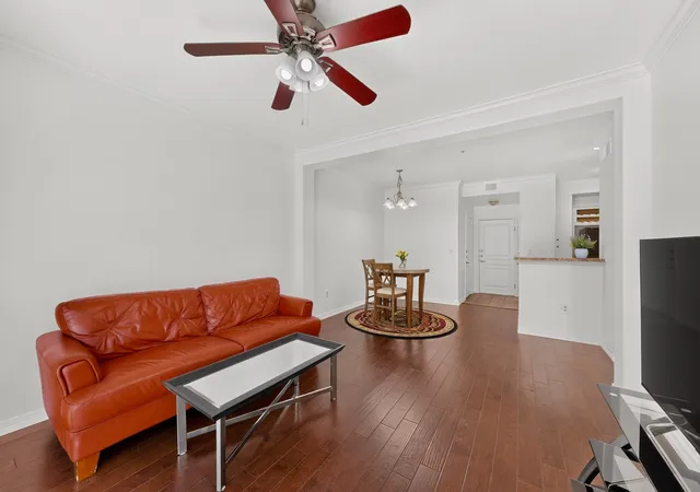 3rd image of 330 Las Colinas Blvd E #220, Irving, TX 75039 | MLS# 21307870