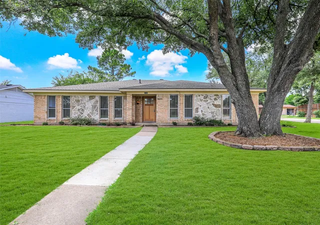 Homes for sale in Richardson, TX | 1600 Baltimore Dr, Richardson, TX 75081 | MLS# 21304439