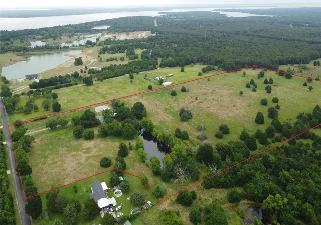 Photo 1 of Single family home for sale at 18692 County Road 334, Quinlan, TX 75474 | MLS# 21211860 | Listing updated on 2026-09-19