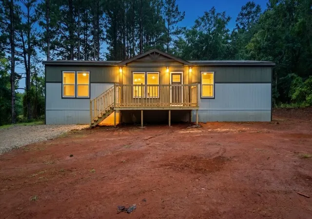 Homes for sale in Lindale, TX | 18755 County Road 4104, Lindale, TX 75771 | MLS# 21297306