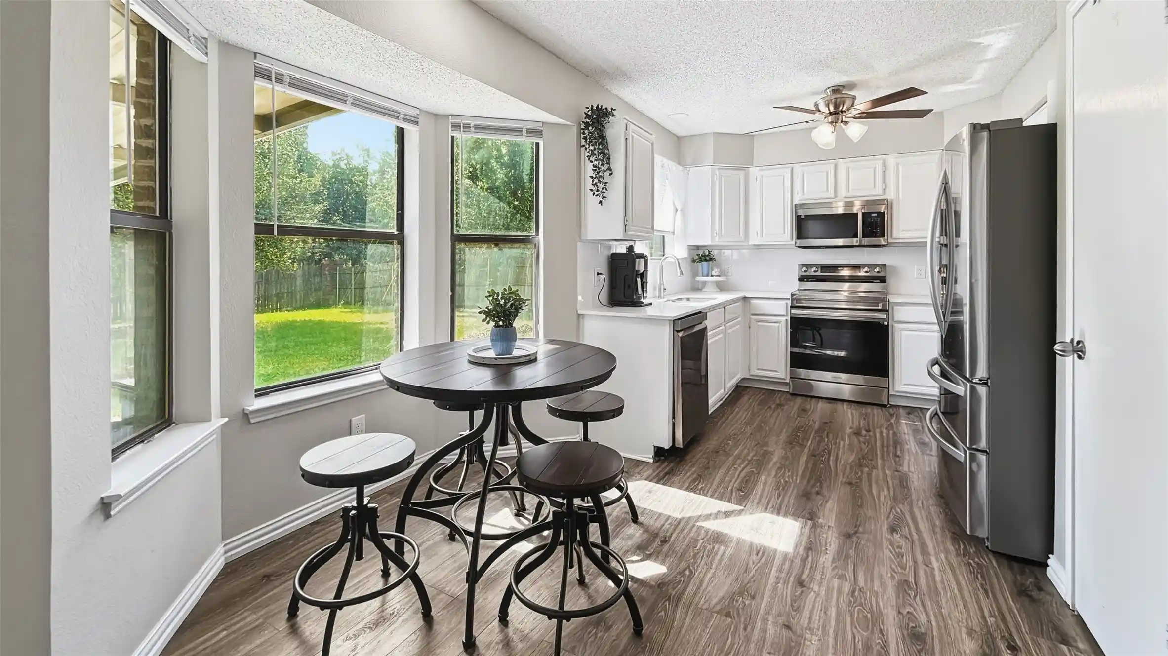 Photo 1 of Single family home for sale at 6700 Megan Ln, North Richland Hills, TX 76182 | MLS# 21307557 | Listing updated on 2026-10-12