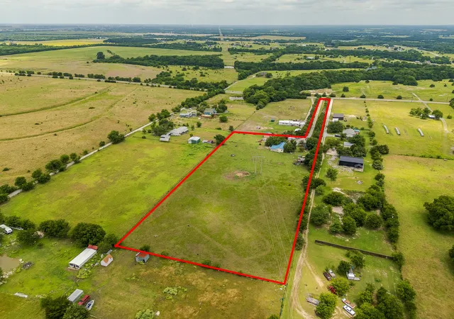 Photo 3 of Single family home for sale at 5194 E Fm 455, Anna, TX 75409 | MLS# 21307327 | Listing updated on 2026-08-22