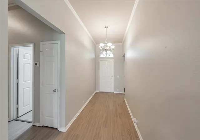 Photo 2 of Single family home for sale at 2900 Dunbar Dr, Mc Kinney, TX 75072 | MLS# 21307361 | Listing updated on 2026-10-05