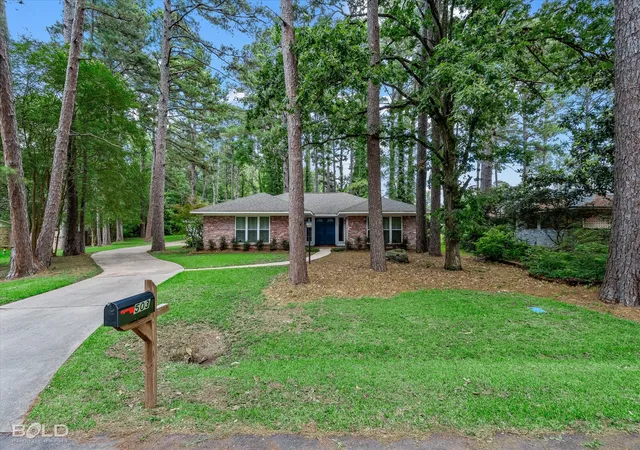 Homes for sale in Haughton, LA | 503 Pine Cone, Haughton, LA 71037 | MLS# 21307192