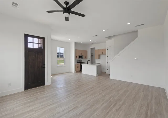 Photo 4 of Sale Pending at 3457 Sanjeev Dr, Irving, TX 75060 | MLS# 21305819 | Listing updated on 2026-09-28