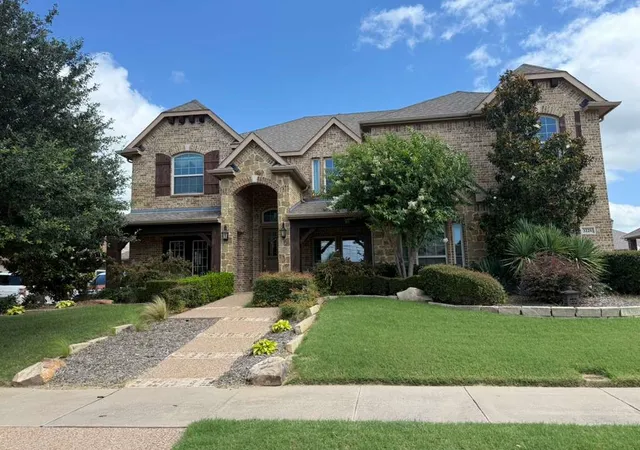 Photo 2 of Single family home for sale at 3221 Le Manns St, Midlothian, TX 76065 | MLS# 21299316 | Listing updated on 2026-08-22