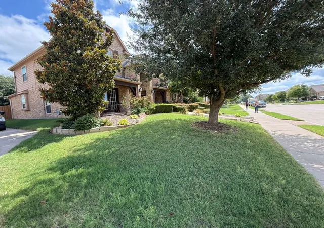 Photo 3 of Single family home for sale at 3221 Le Manns St, Midlothian, TX 76065 | MLS# 21299316 | Listing updated on 2026-08-22