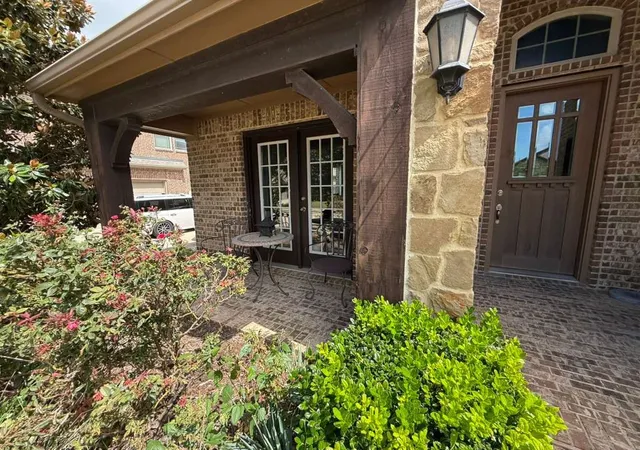 Photo 4 of Single family home for sale at 3221 Le Manns St, Midlothian, TX 76065 | MLS# 21299316 | Listing updated on 2026-08-22