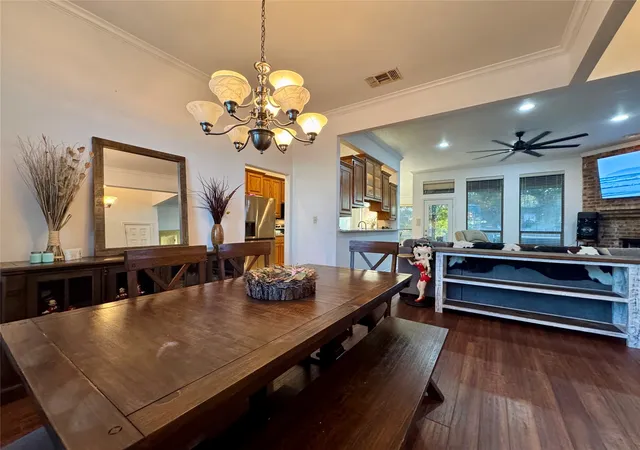 Photo 3 of Single family home for sale at 2942 Meandering Wy, Granbury, TX 76049 | MLS# 21307959 | Listing updated on 2026-10-03