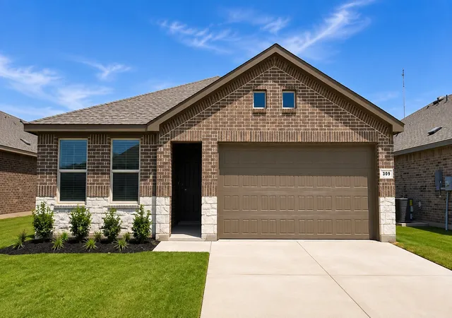 Photo 1 of Sale Pending at 309 Wayland St, Grandview, TX 76050 | MLS# 21307211 | Listing updated on 2026-08-27