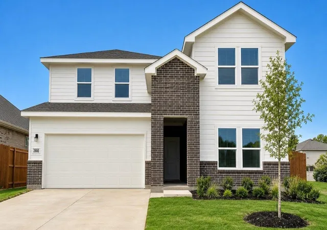 Photo 1 of Single family home for sale at 2800 Hawk Dr, Denton, TX 76205 | MLS# 21307491 | Listing updated on 2026-08-27
