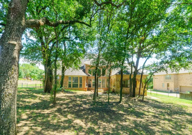 Homes for sale in Keller, TX | 923 Wise St, Keller, TX 76248 | MLS# 21307455