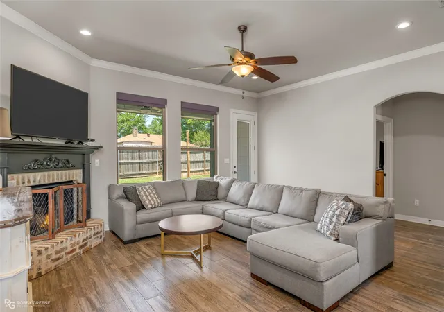 2nd image of 917 Antler Dr, Haughton, LA 71037 | MLS# 21308074