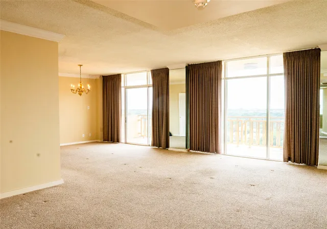 Homes for sale in Dallas, TX | 6211 W Northwest Hwy #1501, Dallas, TX 75225 | MLS# 21307974