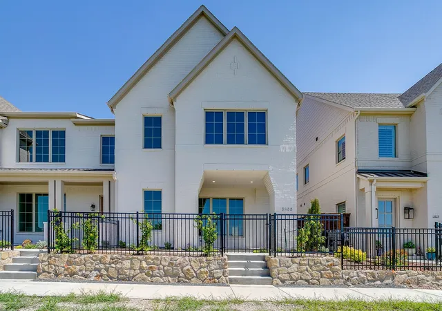 Photo 1 of Townhouse for sale at 13833 Carnegie Dr, Aledo, TX 76008 | MLS# 21301362 | Listing updated on 2026-08-21
