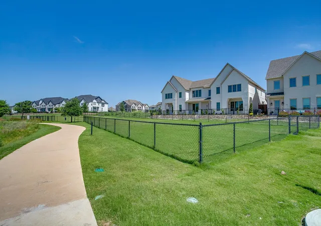 Photo 3 of Townhouse for sale at 13833 Carnegie Dr, Aledo, TX 76008 | MLS# 21301362 | Listing updated on 2026-08-21