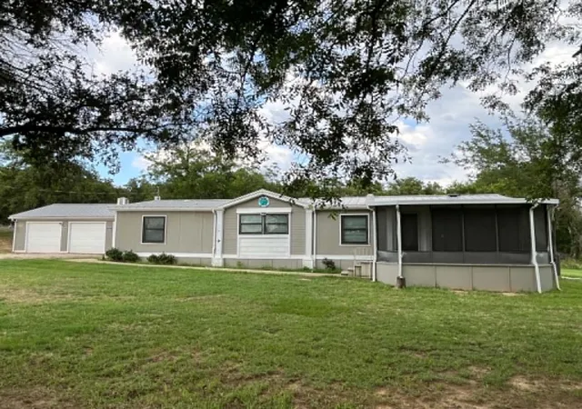 Homes for sale in Nocona, TX | 112 Pima Dr, Nocona, TX 76255 | MLS# 21308118