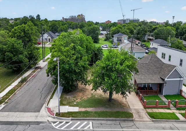 Photo 2 of Land for sale at 1432 Evans Ave, Fort Worth, TX 76104 | MLS# 21308106 | Listing updated on 2026-07-28