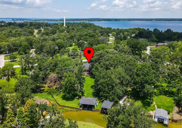 Homes for sale in Star Harbor, TX | 49 Sunset Blvd, Star Harbor, TX 75148 | MLS# 21307995