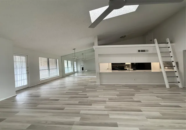 Photo 2 of Condo for sale at 5750 Phoenix Dr #4, Dallas, TX 75231 | MLS# 21307753 | Listing updated on 2026-07-12