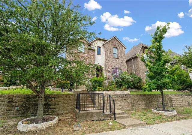 Homes for sale in Irving, TX | 4921 Empire Wy, Irving, TX 75038 | MLS# 21307896