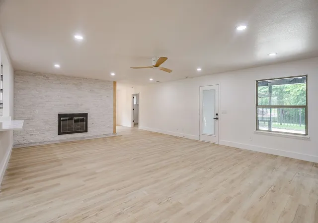 Photo 3 of Single family home for sale at 2601 Briarwood Dr, Plano, TX 75074 | MLS# 21307402 | Listing updated on 2026-08-30