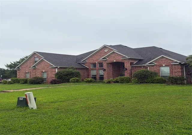 Photo 2 of Single family home for sale at 5380 Colbie, Reno, TX 75462 | MLS# 21305916 | Listing updated on 2026-09-15