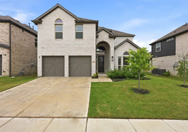 Photo 3 of Single family home for sale at 3848 Solebay Ct, Little Elm, TX 75068 | MLS# 21308007 | Listing updated on 2026-07-26