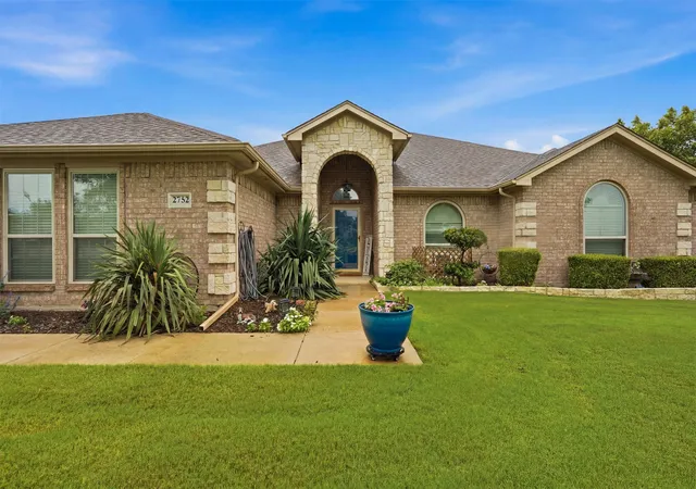 Homes for sale in Haslet, TX | 2732 Rawhide Ct, Haslet, TX 76052 | MLS# 21303264