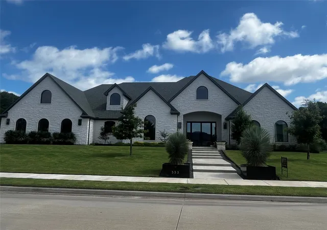 Homes for sale in Heath, TX | 333 Renaissance Ln, Heath, TX 75032 | MLS# 21308076