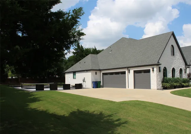 Homes for sale in Heath, TX | 333 Renaissance Ln, Heath, TX 75032 | MLS# 21308076