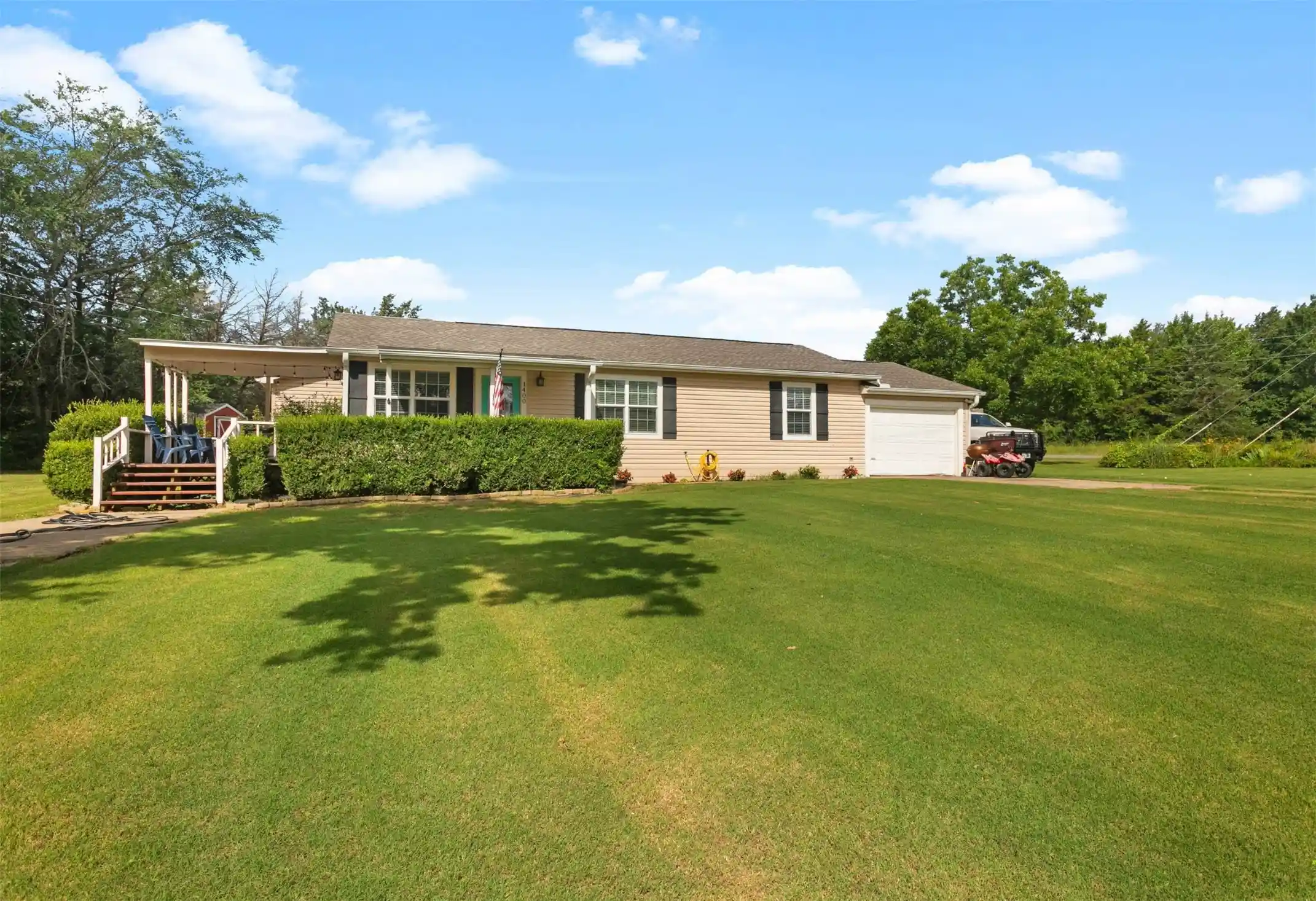 Photo 1 of Single family home for sale at 1400 Nunn Cir, Bonham, TX 75418 | MLS# 21308264 | Listing updated on 2026-10-11