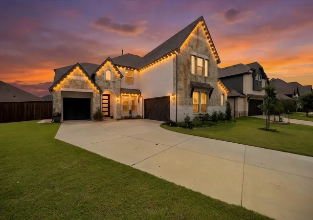 Photo 1 of Single family home for sale at 1904 Frediano Ln, Rockwall, TX 75032 | MLS# 21308146 | Listing updated on 2026-07-26