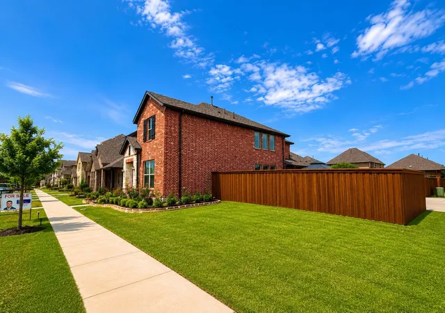 Photo 3 of Single family home for sale at 1414 Haybale Ln, Garland, TX 75042 | MLS# 21308329 | Listing updated on 2026-07-18