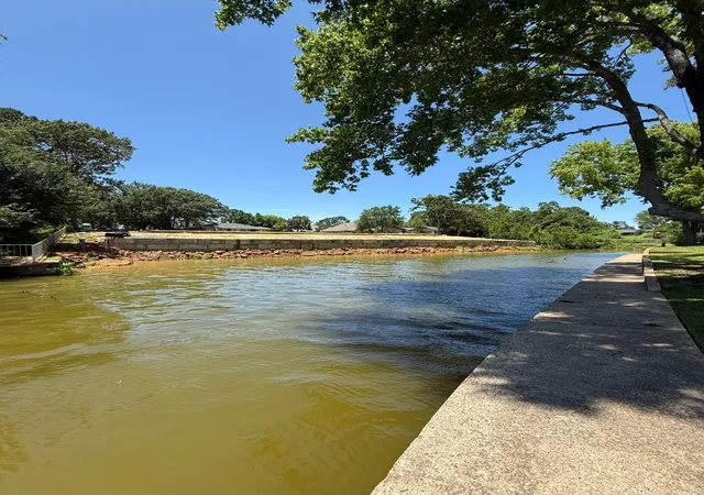 Homes for sale in Bullard, TX | 259 S Bay Dr, Bullard, TX 75757 | MLS# 21307481