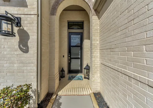 Photo 2 of Single family home for sale at 9901 Boulder Point Rd, Little Elm, TX 75068 | MLS# 21308372 | Listing updated on 2026-08-22
