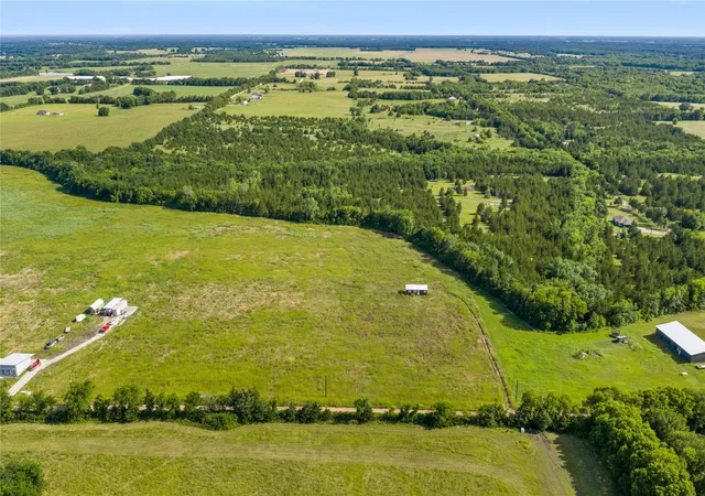 Photo 1 of Land for sale at 2301 County Road 13600, Paris, TX 75462 | MLS# 21301977 | Listing updated on 2026-08-03