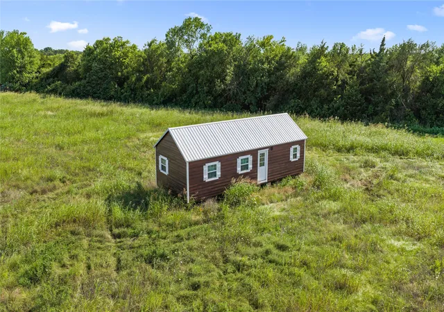 Photo 4 of Land for sale at 2301 County Road 13600, Paris, TX 75462 | MLS# 21301977 | Listing updated on 2026-08-03