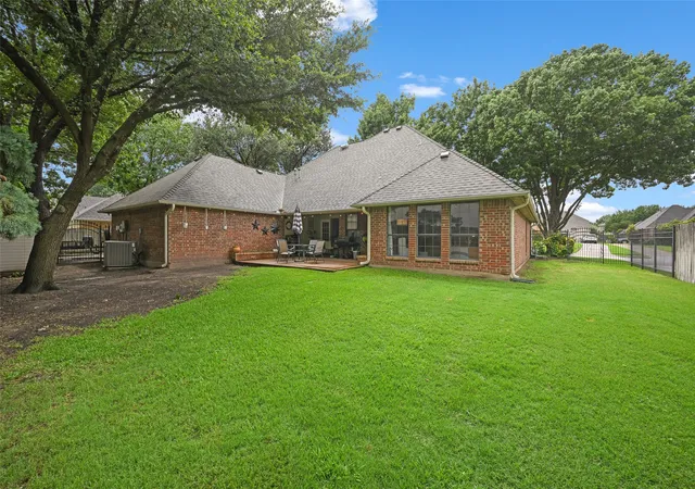 Homes for sale in Keller, TX | 989 Post Oak Rd, Keller, TX 76248 | MLS# 21308177