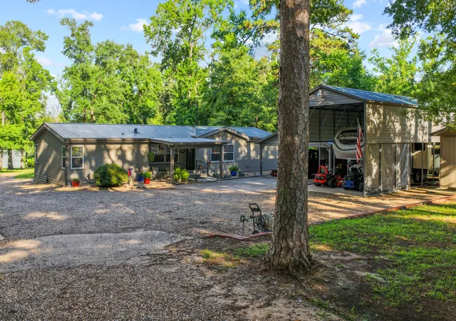 Homes for sale in Avinger, TX | 197 Shreveport St, Avinger, TX 75630 | MLS# 21308436