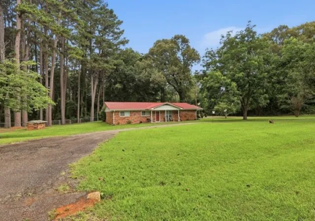 Homes for sale in Daingerfield, TX | 100 County Road 1123, Daingerfield, TX 75638 | MLS# 21308450