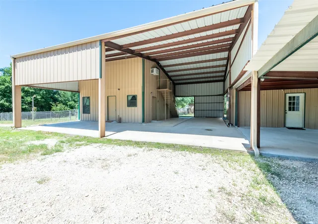 Homes for sale in Hico, TX | 1075 County Road 270, Hico, TX 76457 | MLS# 21296780