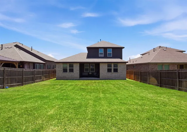 Homes for sale in Godley, TX | 1136 Country Glen Dr, Godley, TX 76044 | MLS# 21307654