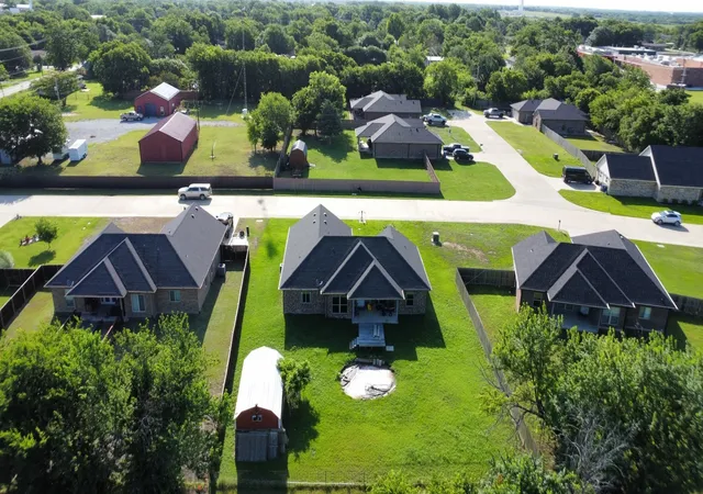 Photo 28 of Single family home for sale at 107 Indian Crk, Trenton, TX 75490 | MLS# 21308009 | Listing updated on 2026-08-22