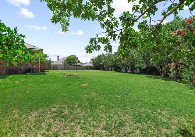 Photo 4 of Single family home for sale at 1804 Greenridge Ct, Sulphur Springs, TX 75482 | MLS# 21308430 | Listing updated on 2026-10-06