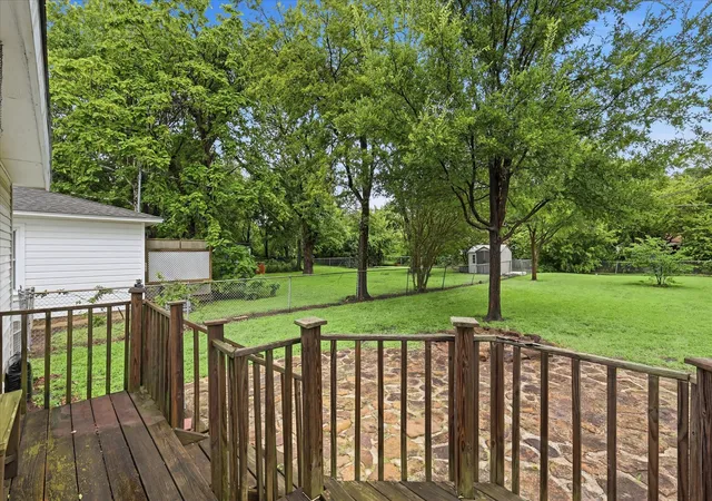 Photo 4 of Sale Pending at 904 Cordell St, Denton, TX 76201 | MLS# 21308167 | Listing updated on 2026-08-03