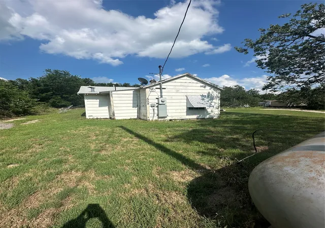 Photo 3 of Single family home for sale at 306 And 308 County Road 3677, Paradise, TX 76073 | MLS# 21308447 | Listing updated on 2026-08-31